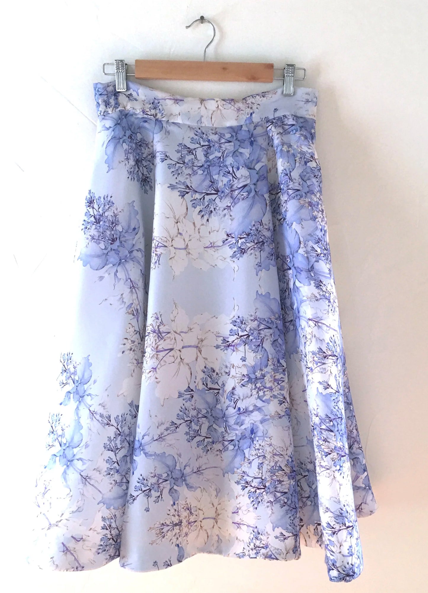 Silk Gazar Blue and White Midi Skirt Marfy 3171